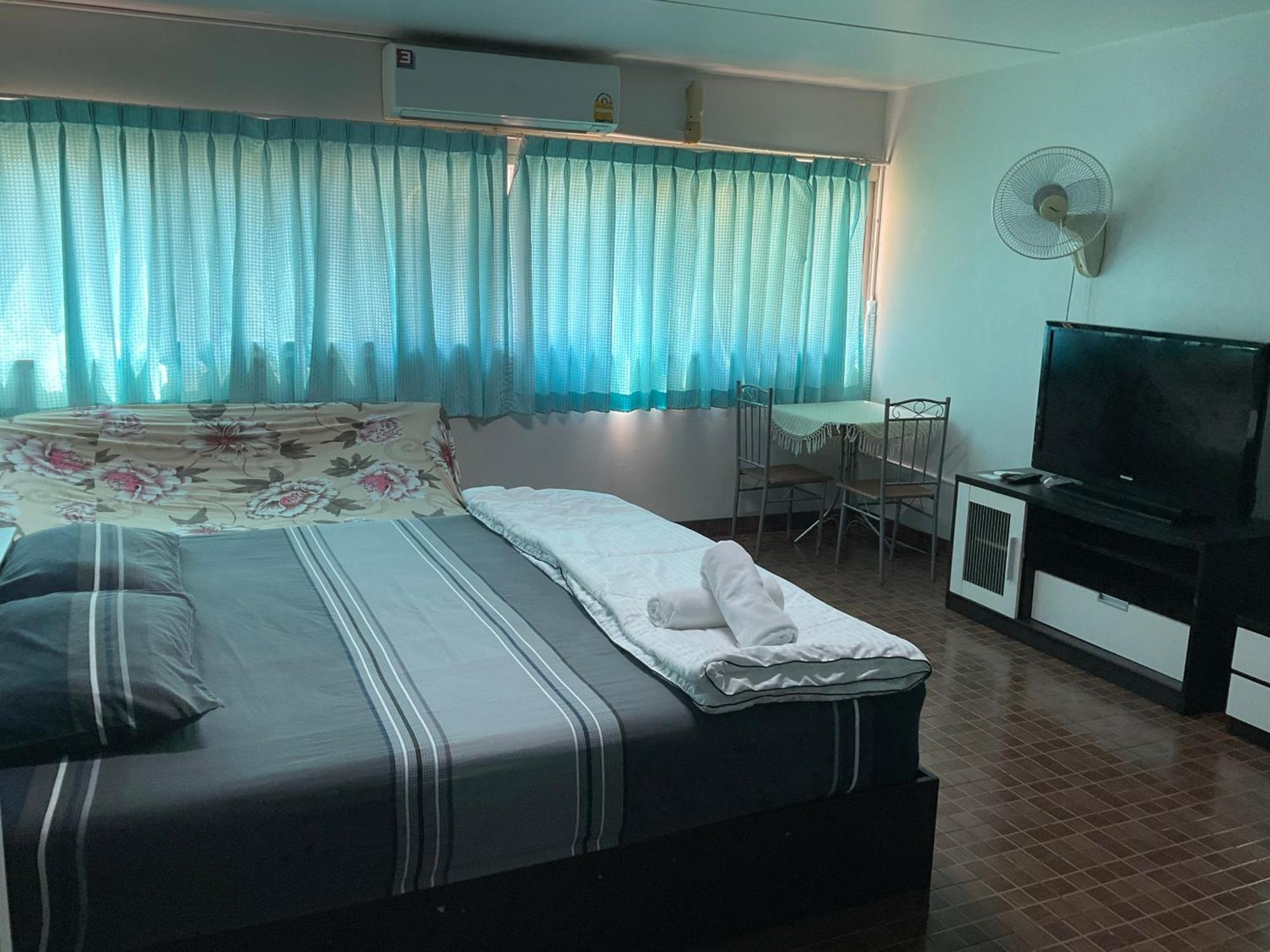 Muangthong C3,C4Near Impact Appartement Nonthaburi Buitenkant foto